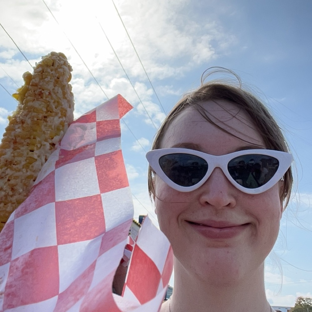Meet your Posher, Emilee